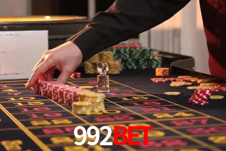 Desvendando o Mundo dos Jogos Virtuais na 992bet